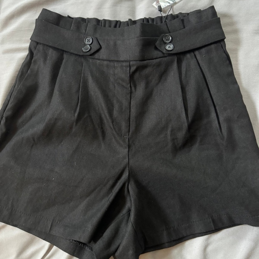 Linen blend shorts
